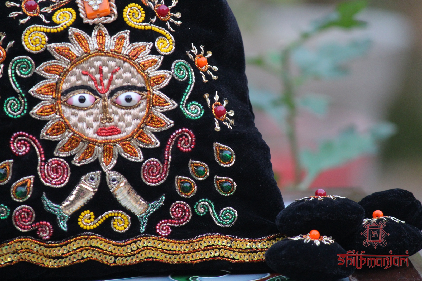 Surya Shakti Black Velvet Potli with Divine Sun Motif Embroidery (Luxury Ethnic Clutch) - Image 2