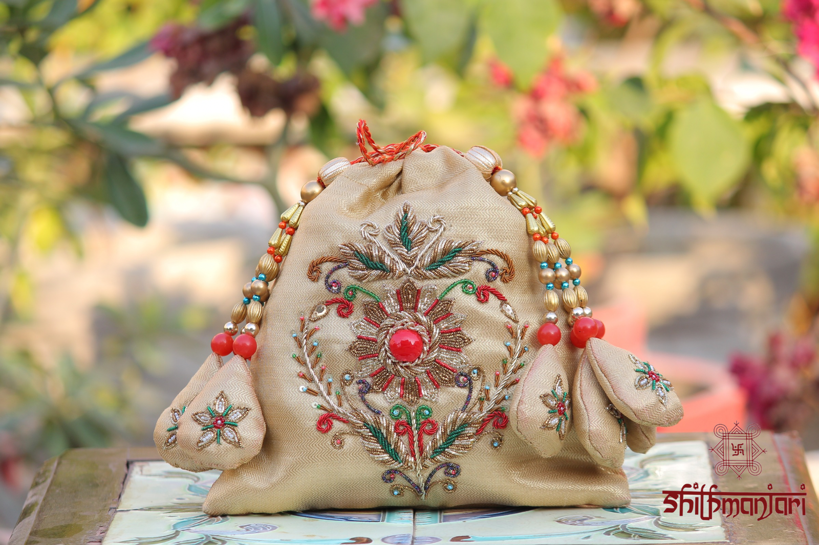Heritage Gold Potli with Floral Sunburst Zari Design & Luxe Bead Detailing (Luxury Ethnic Clutch) - Image 3
