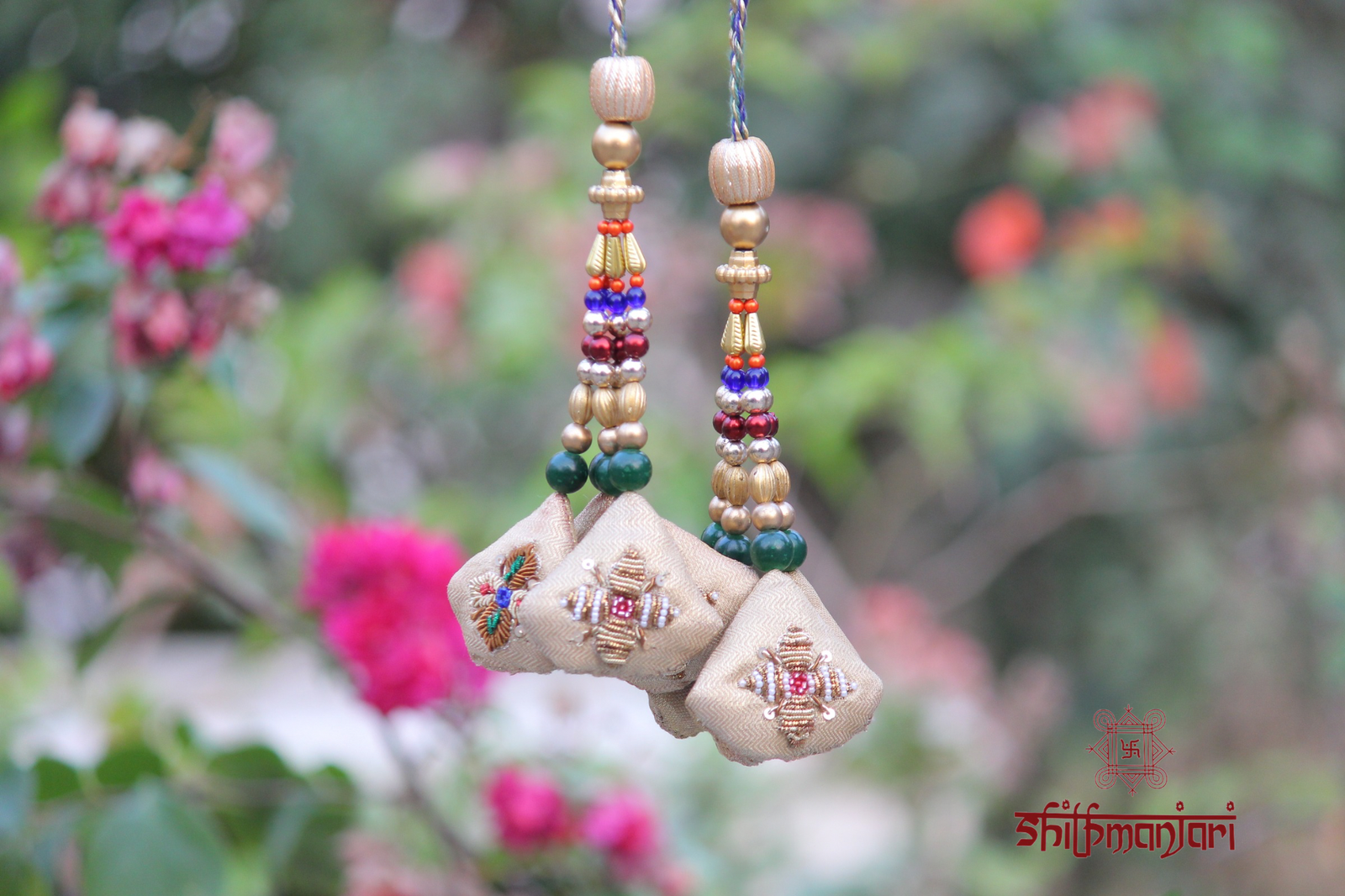 Rajsi Pushp Gold Silk Potli with Royal Floral Embroidery (Luxury Ethnic Clutch) - Image 3